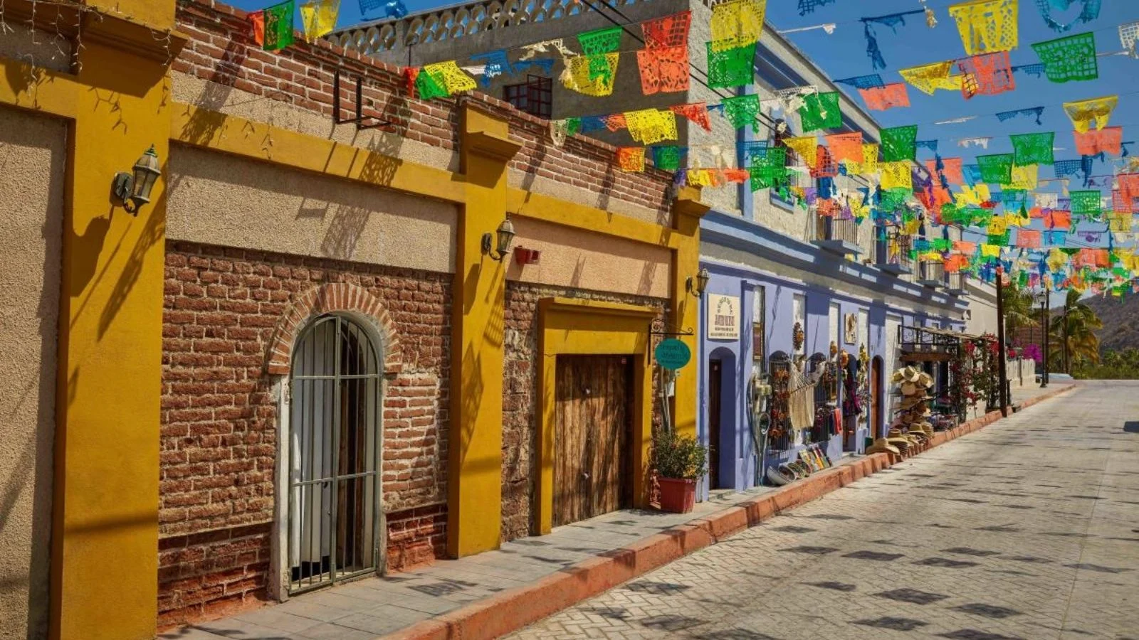 Todos Santos Streets
