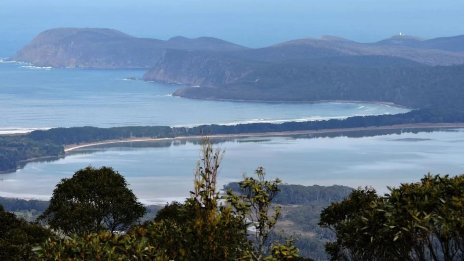 The neck in Bruny Island, Tasmania